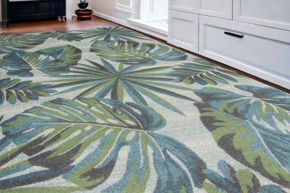 7' X 10'  Polypropylene Teal Or  Green Area Rug