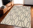 5' X 7' Silver Ivory Hand Tufted Vermicular Indoor Area Rug