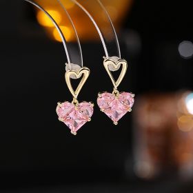 Women's Fashionable And Temperamental Love-shaped Earrings (Color: Gold Pink)